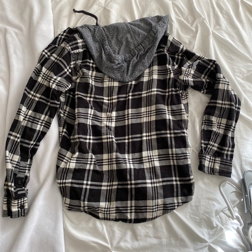 Women’s tops